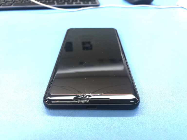 Google Pixel 2 XL With Broken Front Glass – Online Repair – Received Today And Returned Same Day