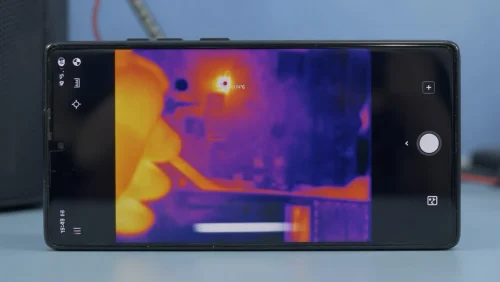 Thermal-camera-diagnostics-by-Fixfactor-to-find-motherboard-fault